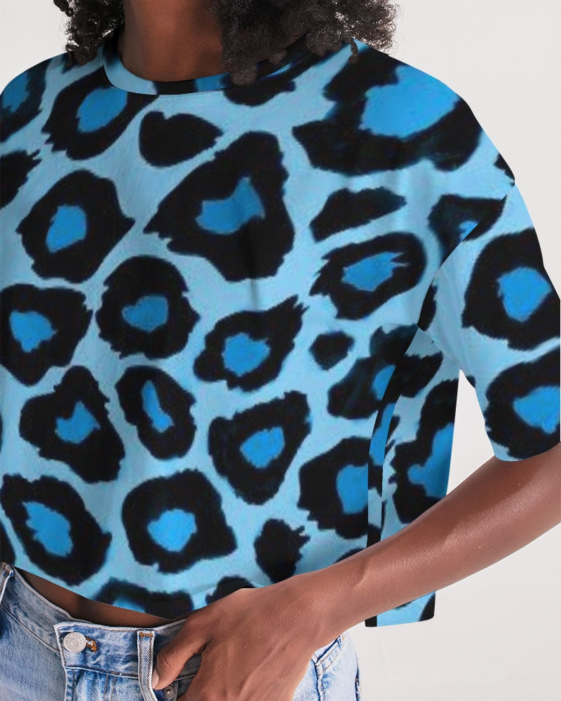 Blue leopard kente Women's Lounge Cropped Tee