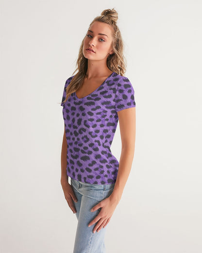 Purple Leopard Women's V-Neck Tee