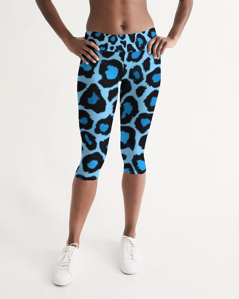 Blue leopard kente Women's Mid-Rise Capri